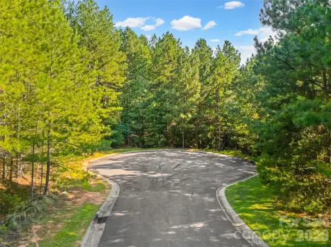 Residential Cul-de-Sac Lot