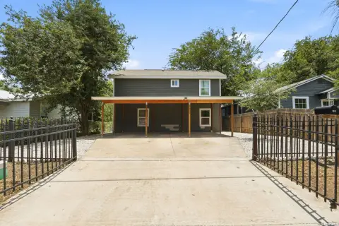 2023-Built Triplex with Three 3BR/2BA