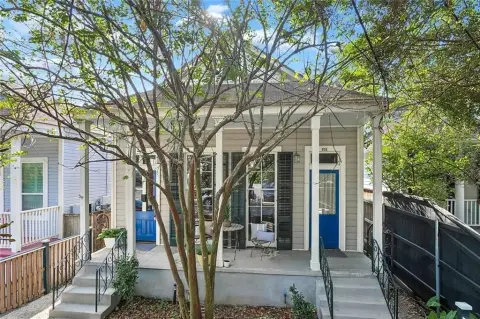 Creole Duplex with Courtyard