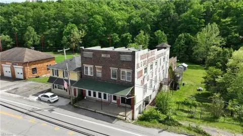 Commercial Mixed-Use Flex Building