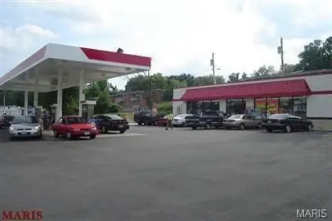 St Louis Gas Station Business