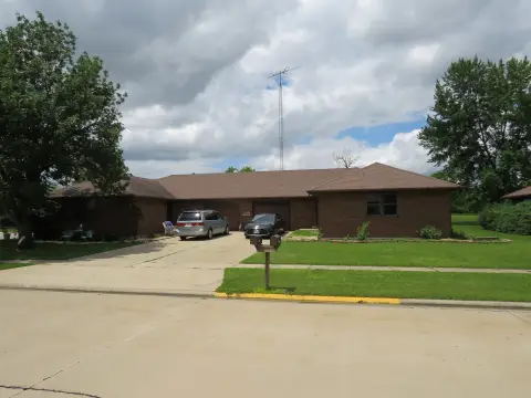 Two-Unit All-Brick Ranch Duplex