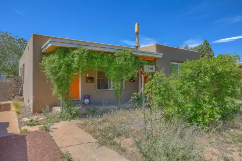 Albuquerque Duplex: Investment Opportunity