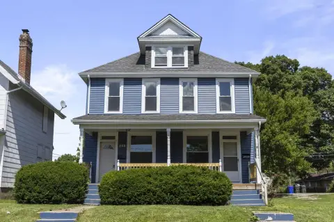 Vacant Franklinton Duplex with Garage