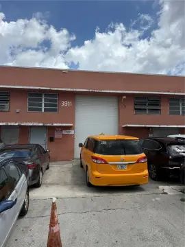 Warehouse Near Miami Airport