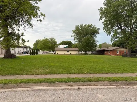 Residential Lot in New Baden