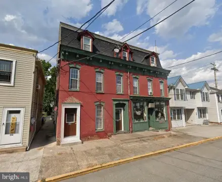 Seven-Unit Mixed-Use Property
