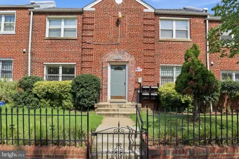 Brick Quadplex with Private Decks