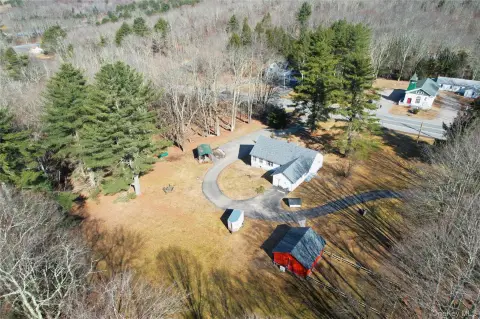 Mixed-Use Property with Heated Barn