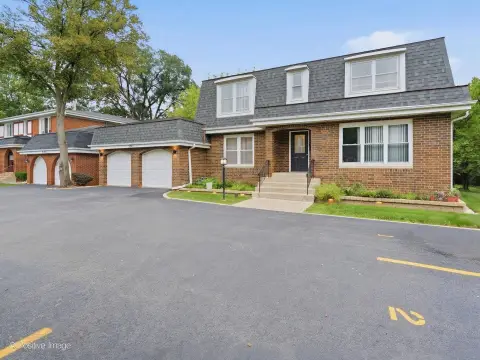 Updated Five-Unit Apartment Building