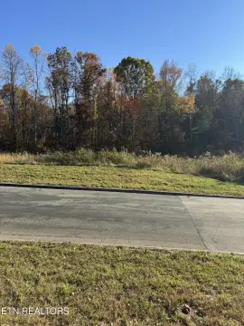 Residential Land in Athens, TN