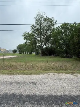 Victoria, TX Acreage Available