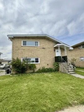 Franklin Park Multi-Unit Building