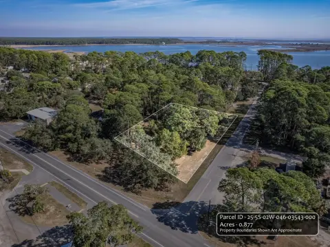 Prime Land in Coastal Panacea