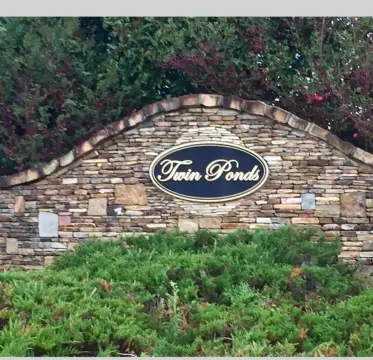 Havana, FL Lake View Lot