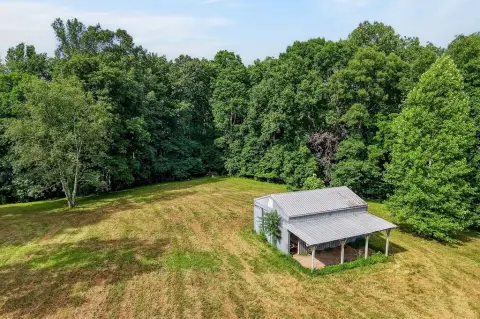 Acreage Tract with Barn and Soil Site