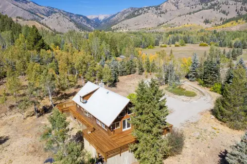 Acreage with Boulders Views
