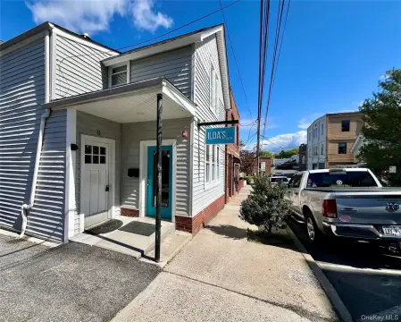 Prime Commercial Space in Tarrytown