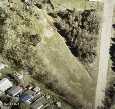 Land in Jasper County