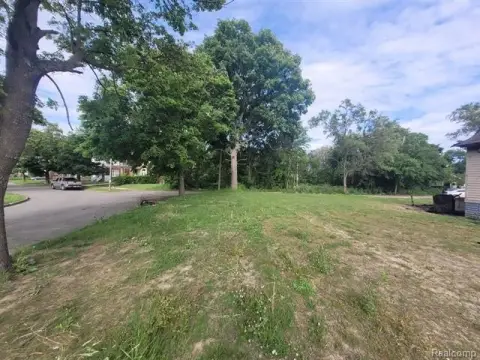 Residential Zoned Vacant Lot