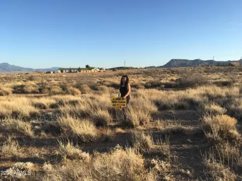Land Near Kingman, Arizona