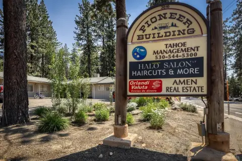 Commercial Complex in High-Traffic Location