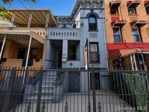 Renovated Three-Unit Triplex