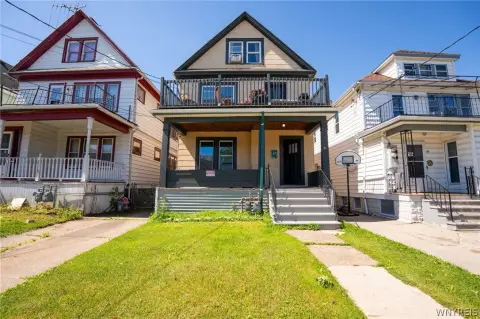 Duplex With Finished Attic Space