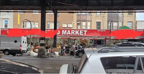 Prime Retail Block Multi-Unit Building