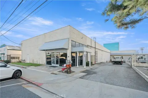 Alhambra Commercial Kitchen and Warehouse