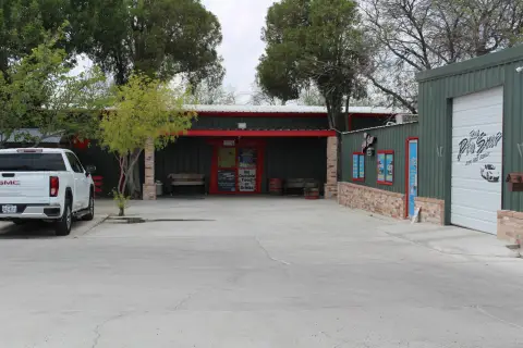 Del Rio Retail Investment Opportunity