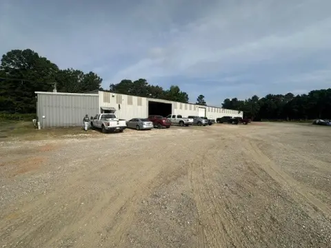Industrial Flex Property with Building