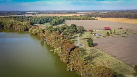 377-Acre Farm with Lakefrontage