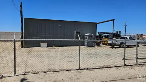 Mixed-Use Property with Steel Shop