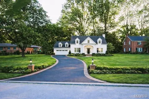 Belleville Land with Golf Views