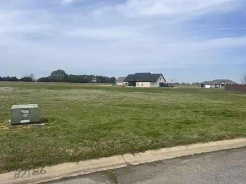 Residential Lot in Grande Haven Estates