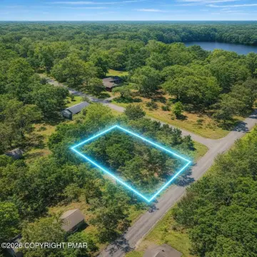Residential Building Lot in Amenity Community