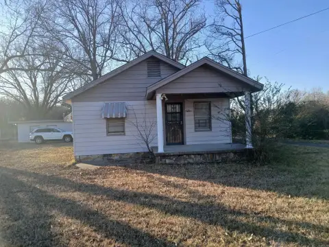 Live-Work Corner Property