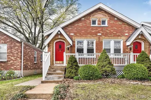 Updated Duplex in South City