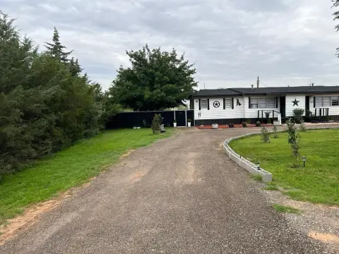 Oversized-Lot Duplex