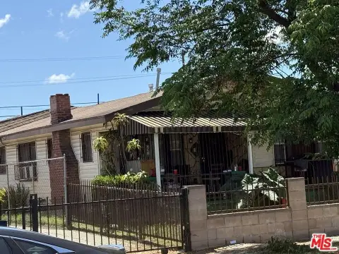 Los Angeles Duplex Investment Opportunity