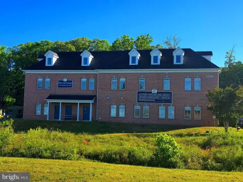 Office Condominium in Keystone Building