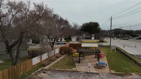 Renovated Retail Space on Pipeline