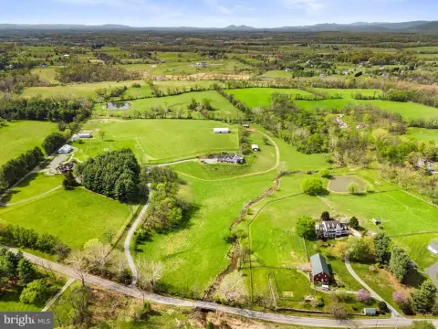 Loudoun County Creekfront Estate