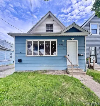 Two-Unit Duplex with Rooftop Patio