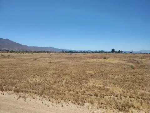 Residential Land in Apple Valley
