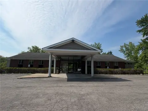 Medical Office Suites in Business Building
