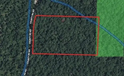 Land Bordering Mark Twain Forest
