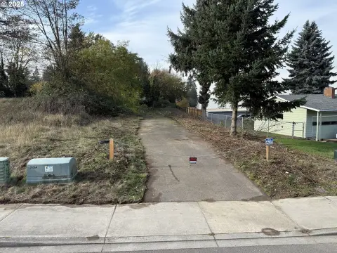 Vancouver Commercial Lot For Sale