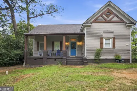 Renovated Quadplex With Ensuite Baths